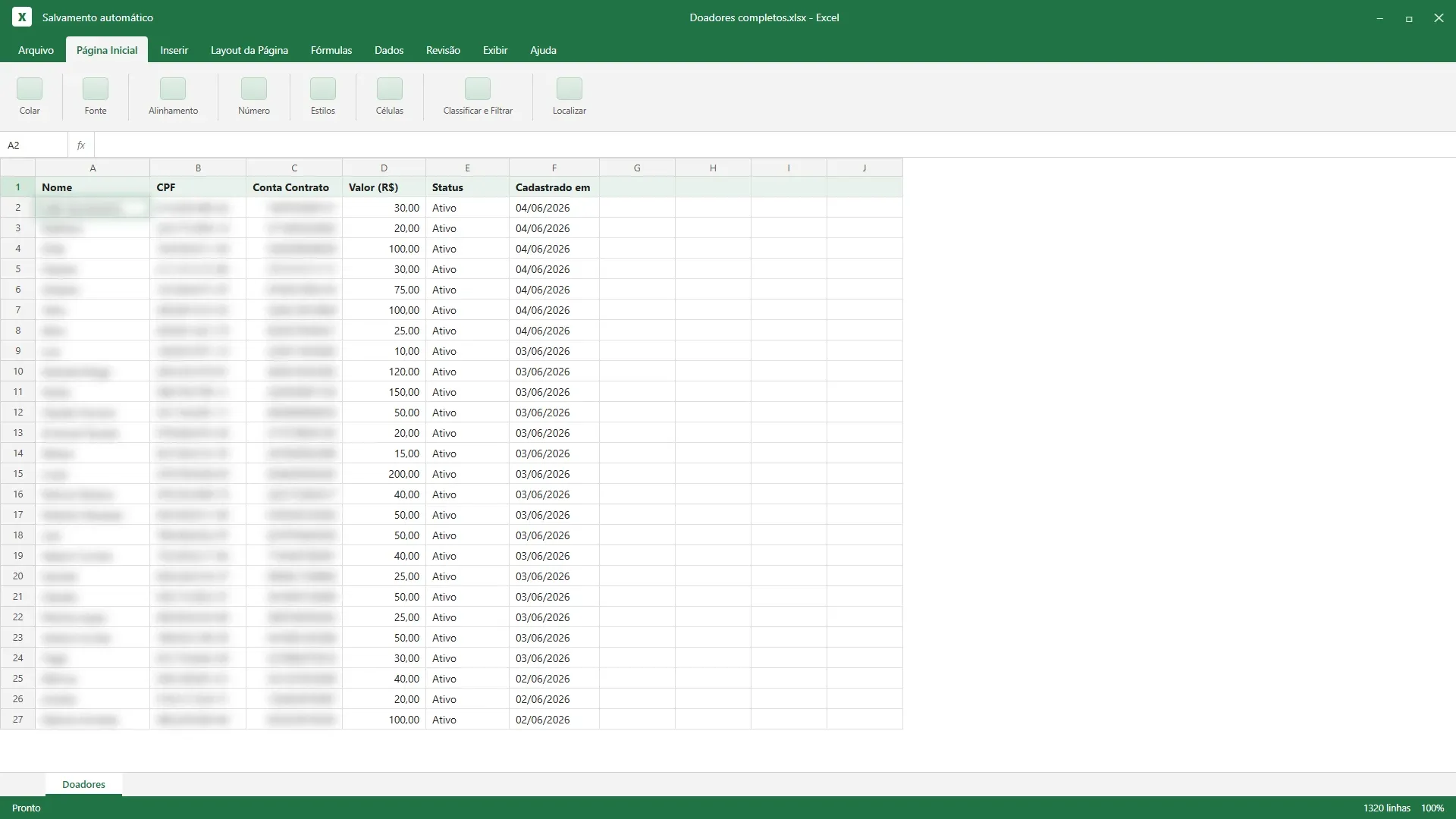 Planilha de doadores completos aberta no Excel